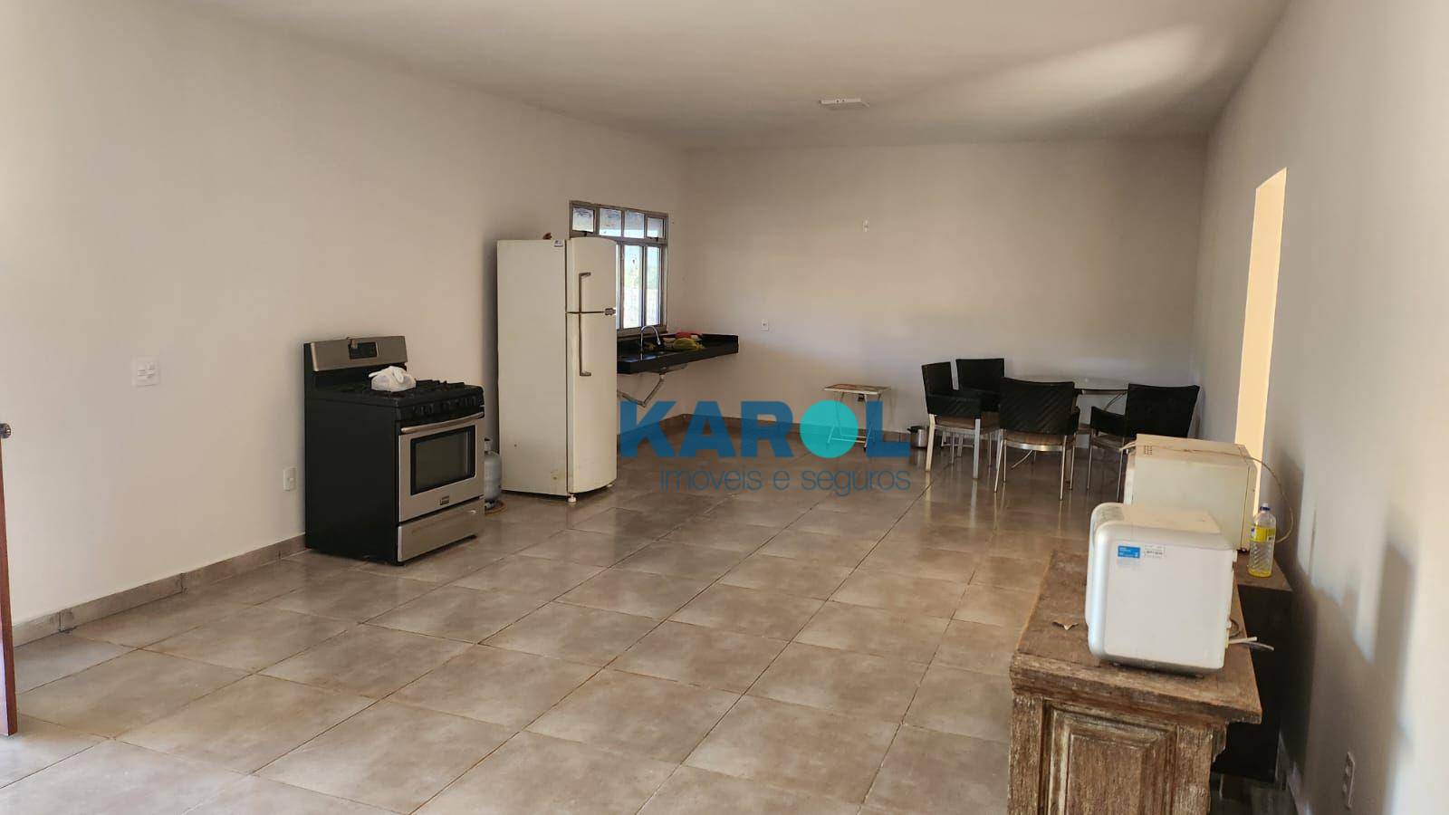 Fazenda à venda com 3 quartos, 290m² - Foto 11