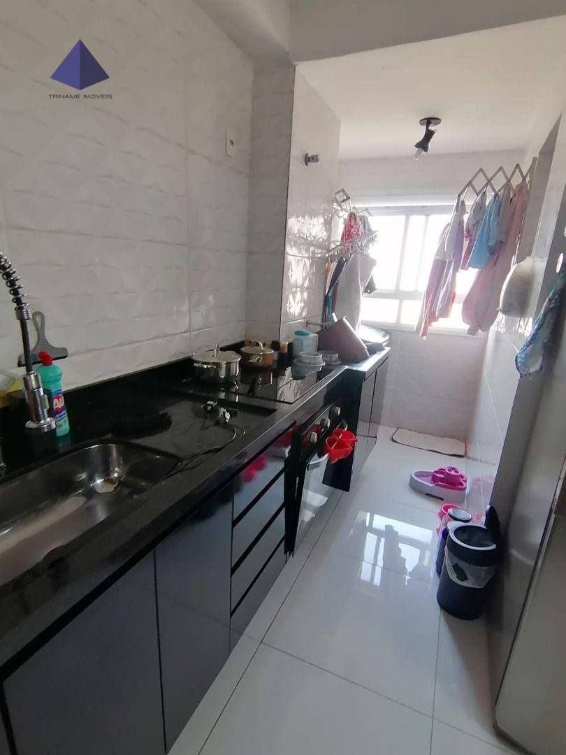 Apartamento à venda com 3 quartos, 72m² - Foto 3