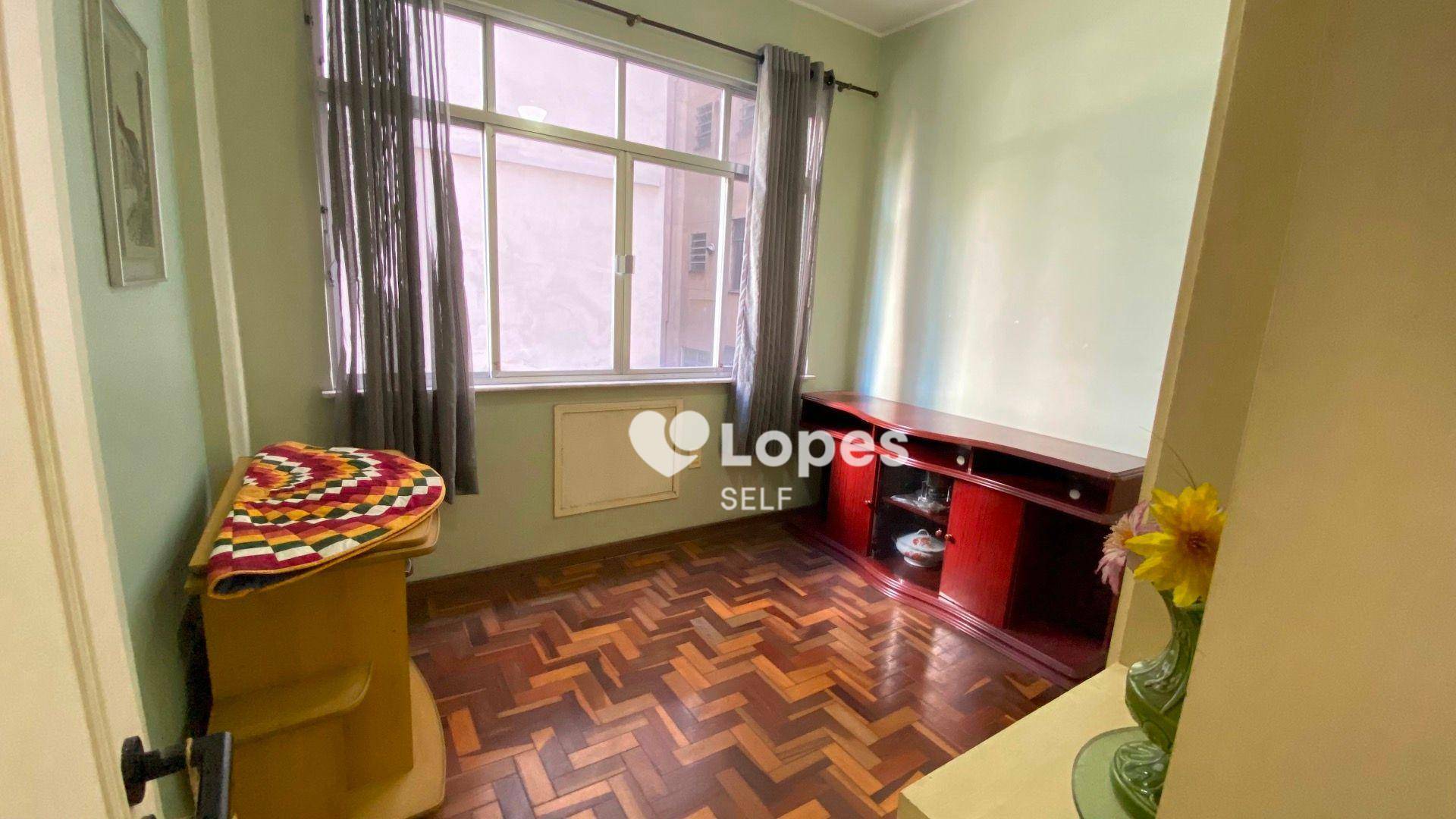 Apartamento à venda com 3 quartos, 100m² - Foto 8