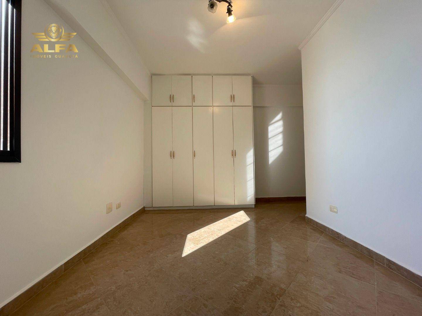 Apartamento à venda com 3 quartos, 136m² - Foto 10