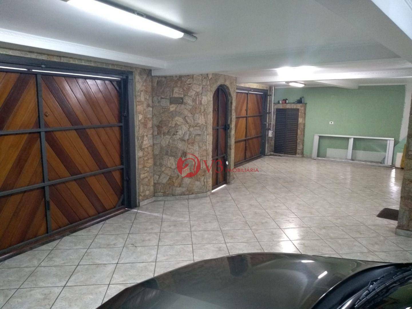 Sobrado à venda com 3 quartos, 250m² - Foto 2