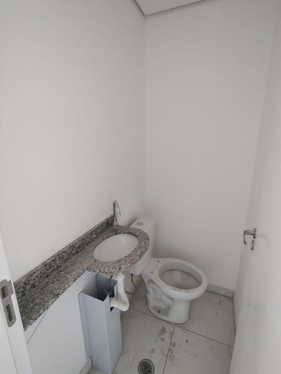 Apartamento para alugar com 2 quartos, 64m² - Foto 5