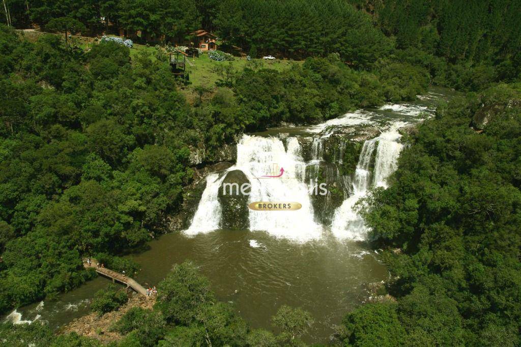 Pousada-Chalé à venda com 30 quartos, 1600m² - Foto 39