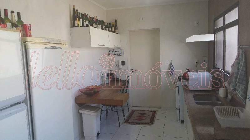 Apartamento para alugar com 4 quartos, 250m² - Foto 12