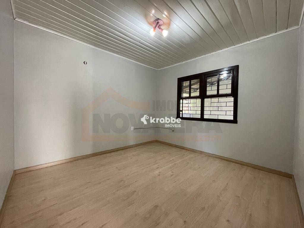 Casa para alugar com 2 quartos, 120m² - Foto 5