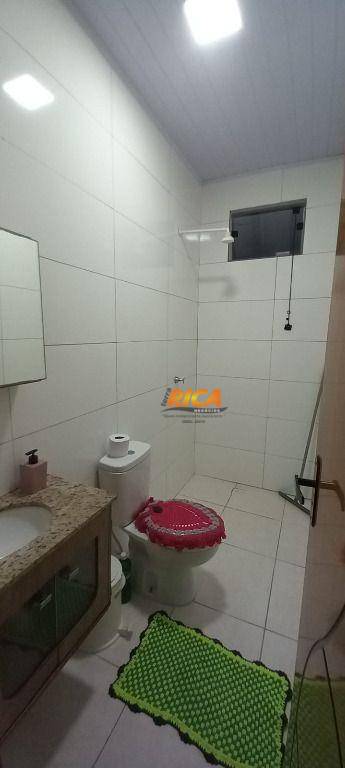 Casa à venda com 3 quartos, 250m² - Foto 26