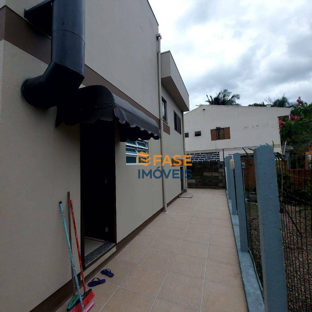 Casa à venda com 2 quartos, 200m² - Foto 12