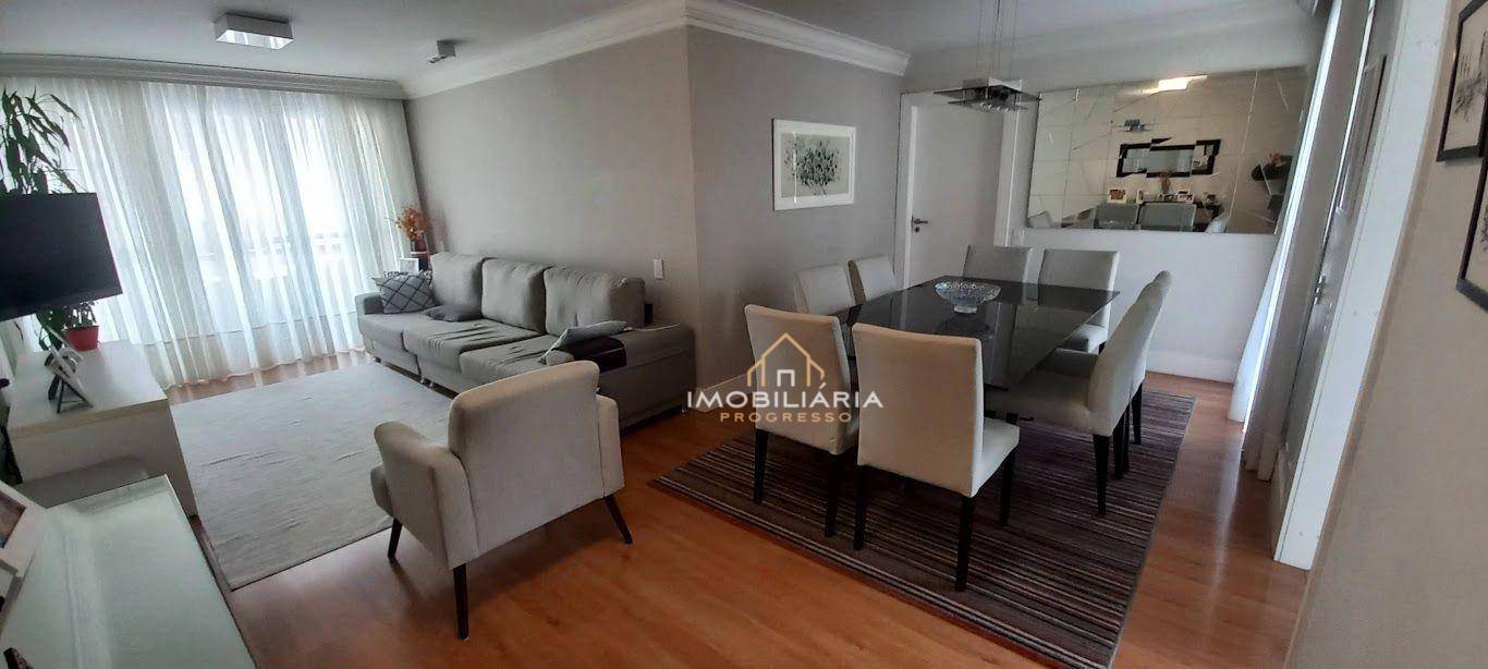 Apartamento à venda com 3 quartos, 107m² - Foto 11