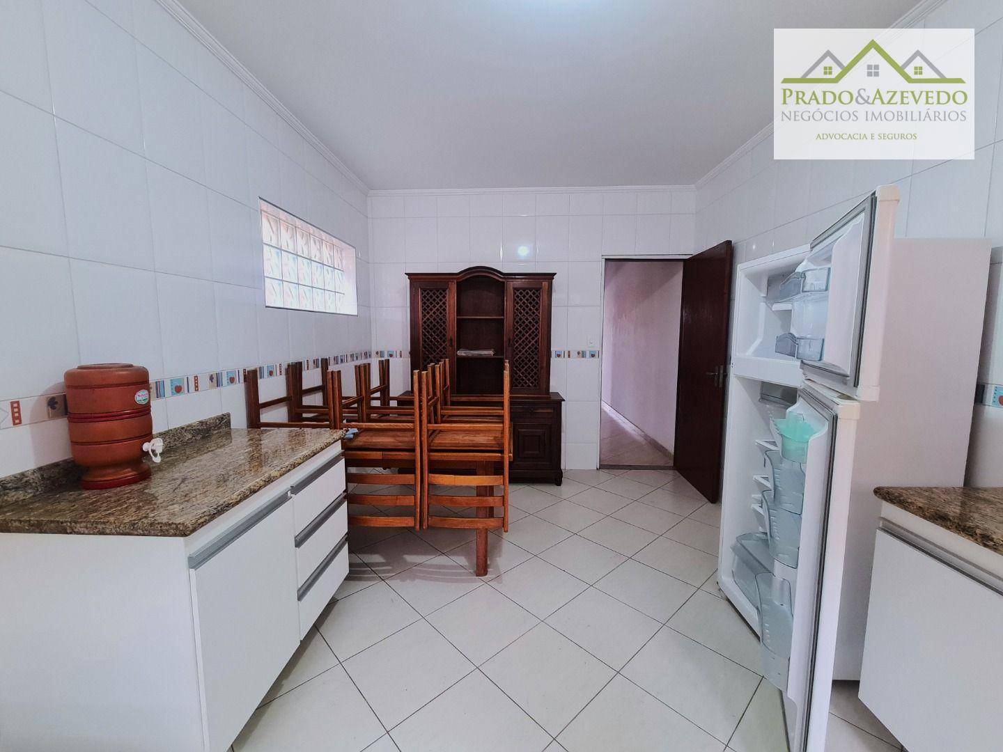 Casa à venda com 3 quartos, 130m² - Foto 9