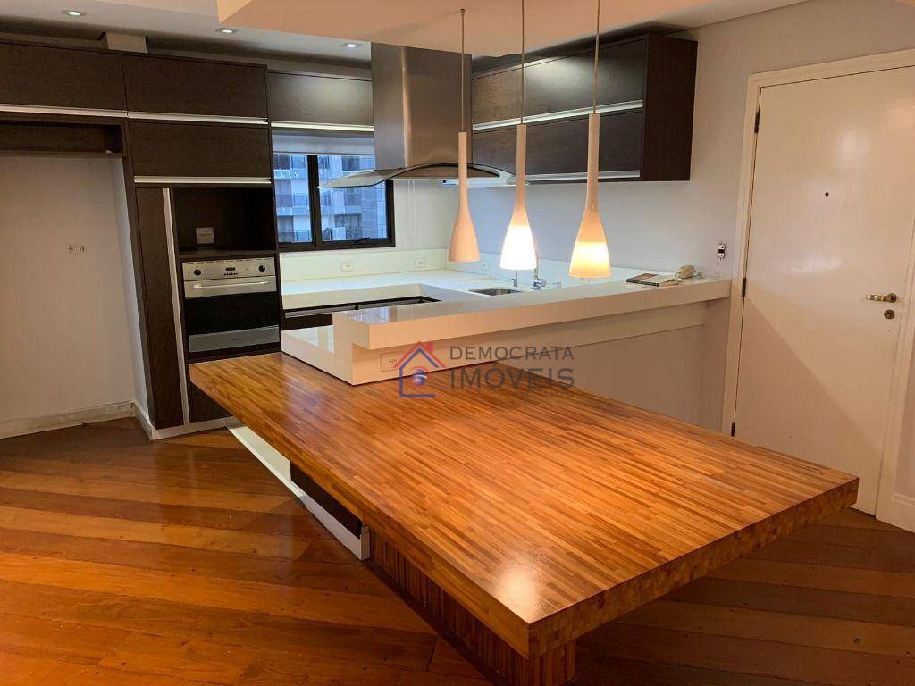 Apartamento à venda e aluguel com 3 quartos, 139m² - Foto 5