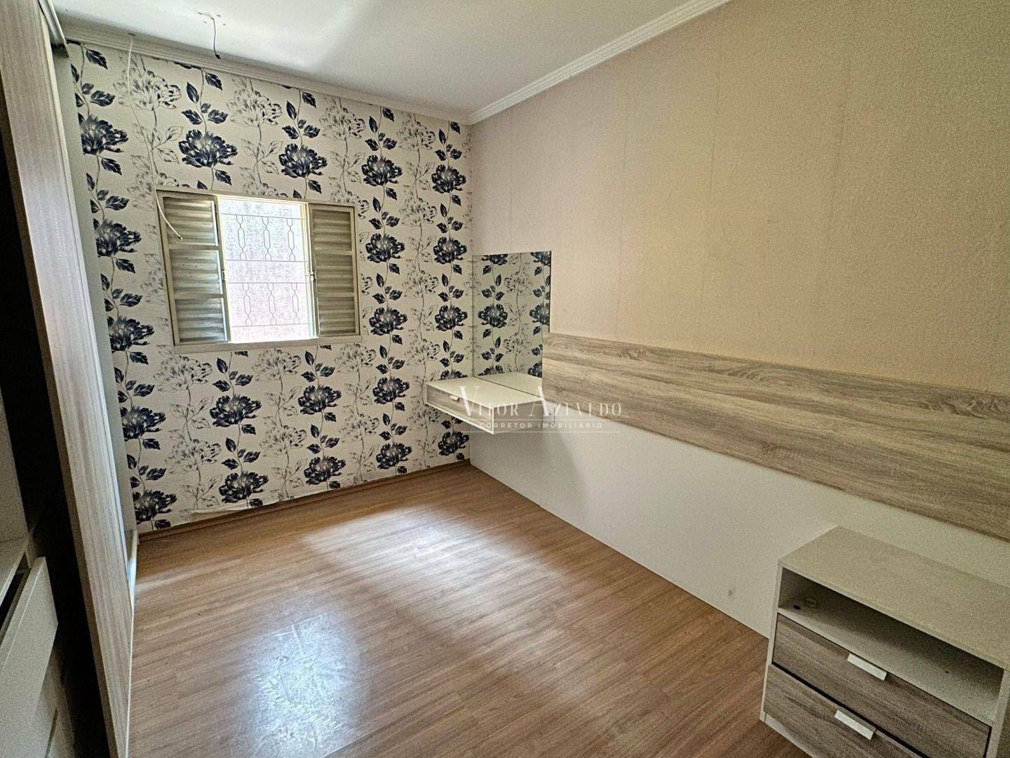 Casa à venda com 2 quartos, 130m² - Foto 17