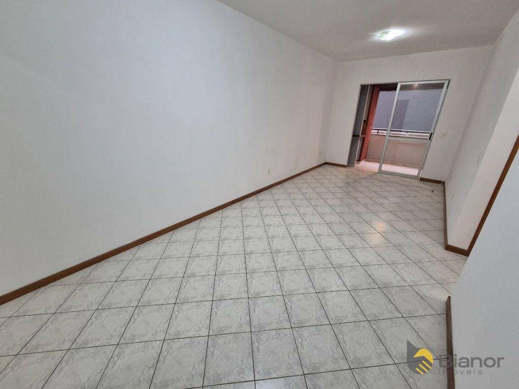 Apartamento para alugar com 2 quartos, 73m² - Foto 4