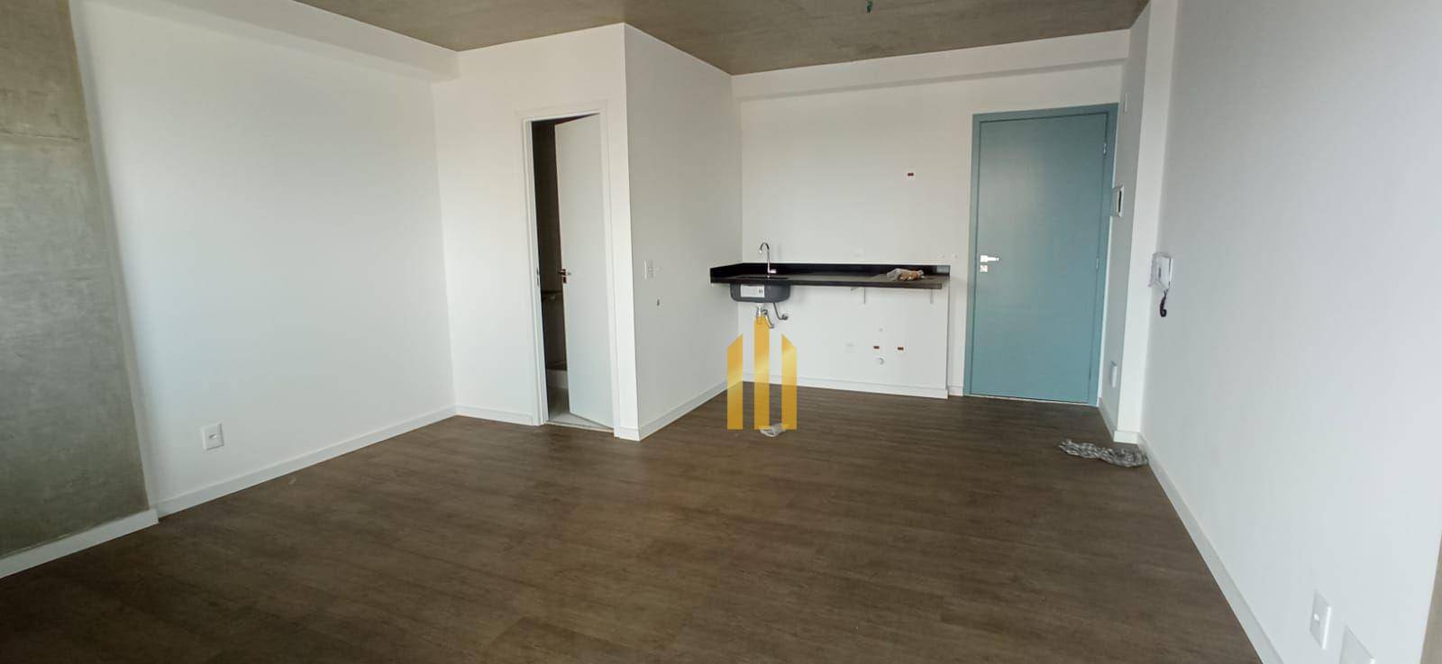 Apartamento à venda com 1 quarto, 33m² - Foto 2