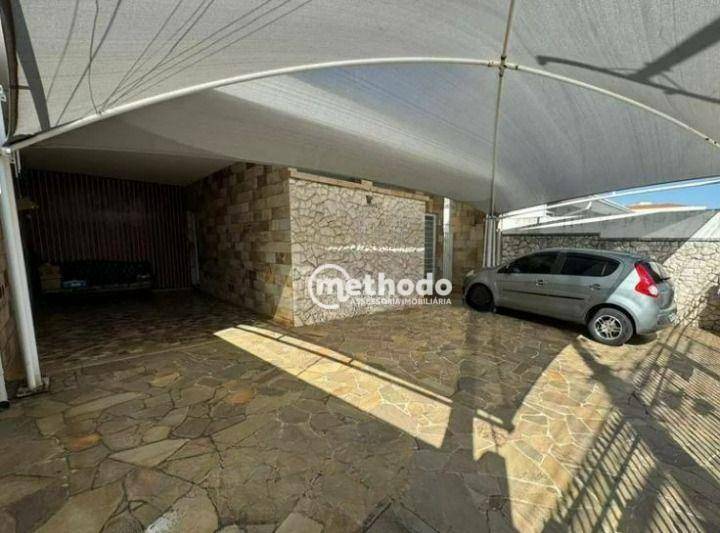 Casa à venda com 3 quartos, 250m² - Foto 18