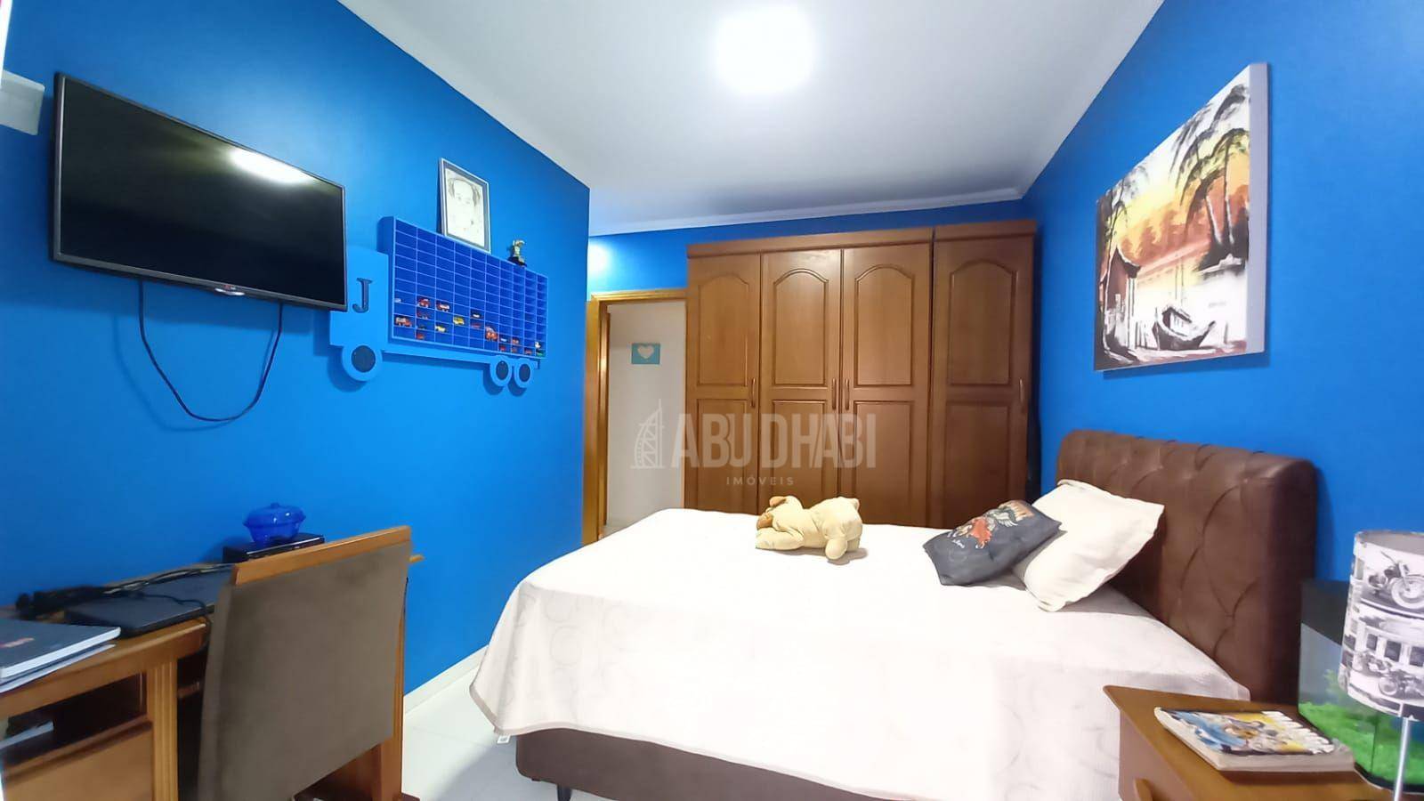 Apartamento à venda com 3 quartos, 167m² - Foto 9