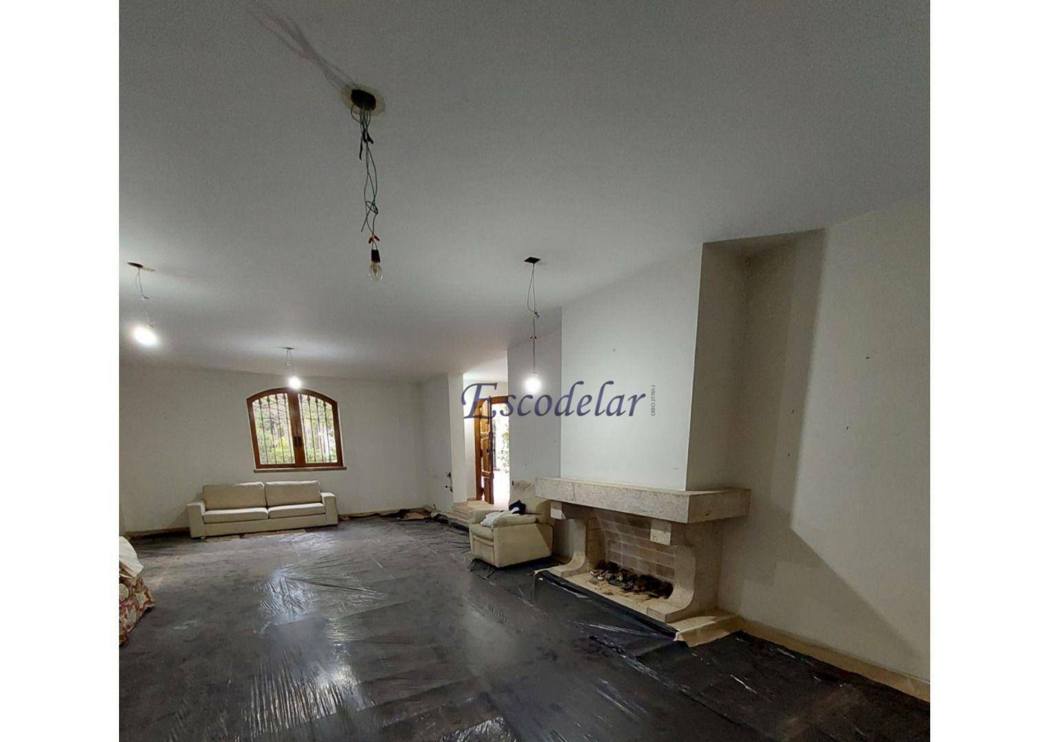 Casa para alugar com 4 quartos, 745m² - Foto 7