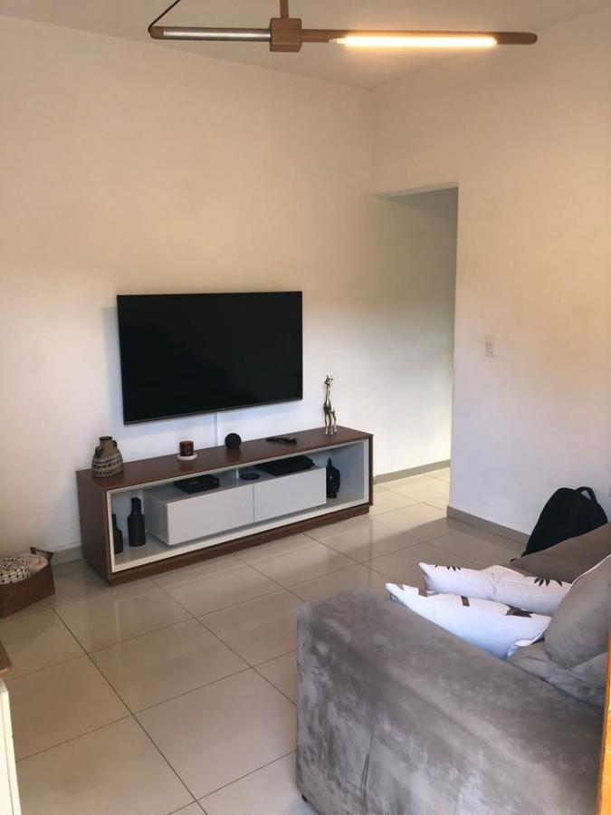 Casa à venda com 2 quartos, 125m² - Foto 4