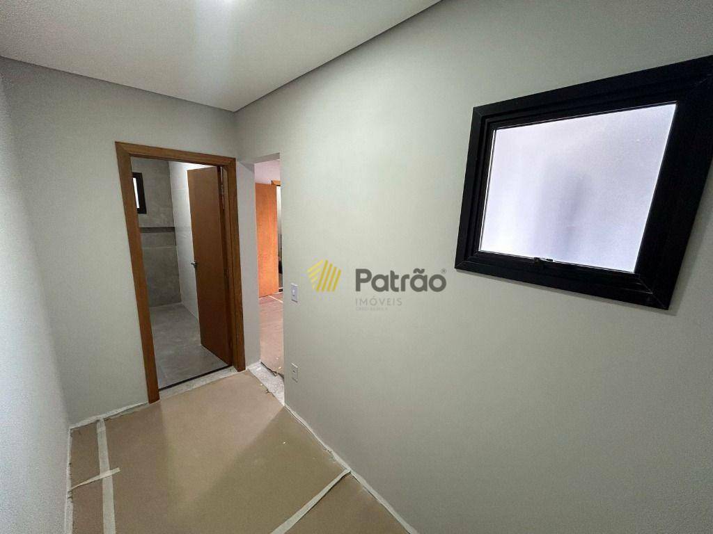 Sobrado à venda com 3 quartos, 214m² - Foto 14