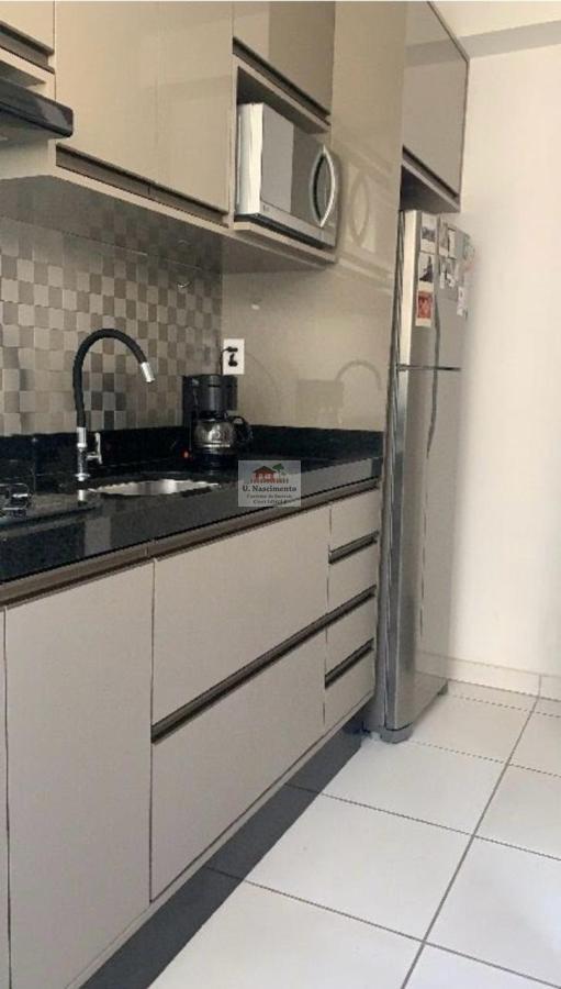 Apartamento à venda com 2 quartos, 44m² - Foto 2