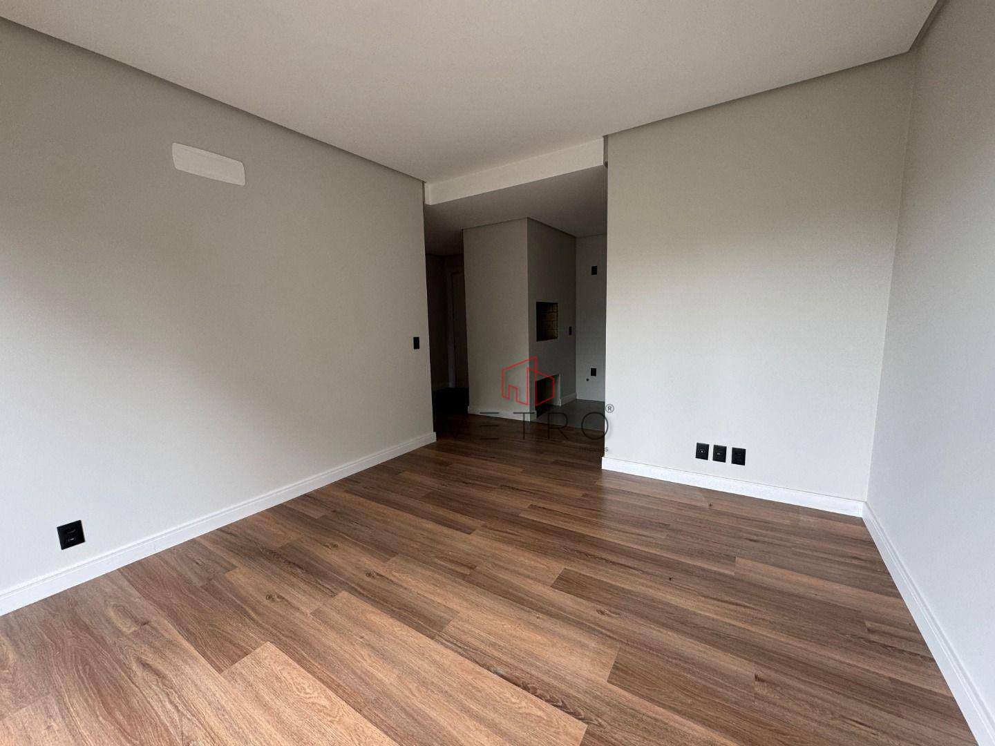 Apartamento à venda com 2 quartos, 79m² - Foto 3