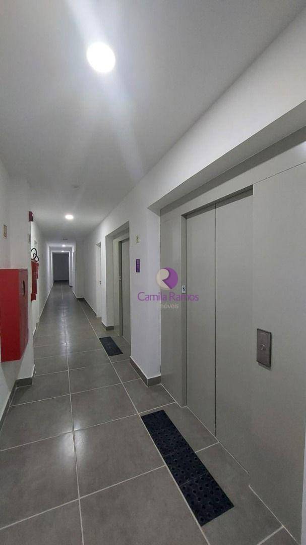 Apartamento à venda com 2 quartos, 41m² - Foto 13