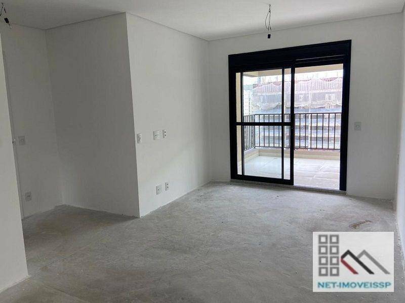 Apartamento à venda com 3 quartos, 160m² - Foto 4