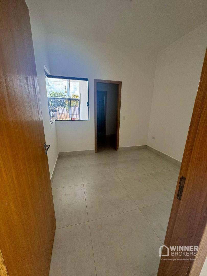 Casa à venda com 3 quartos, 87m² - Foto 3