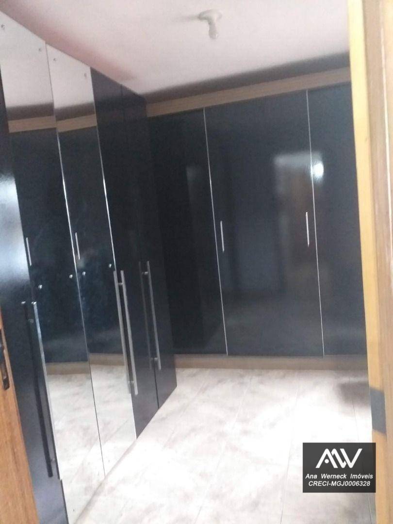 Casa de Condomínio à venda com 4 quartos, 327m² - Foto 33