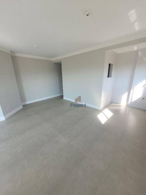 Apartamento à venda com 3 quartos, 91m² - Foto 8