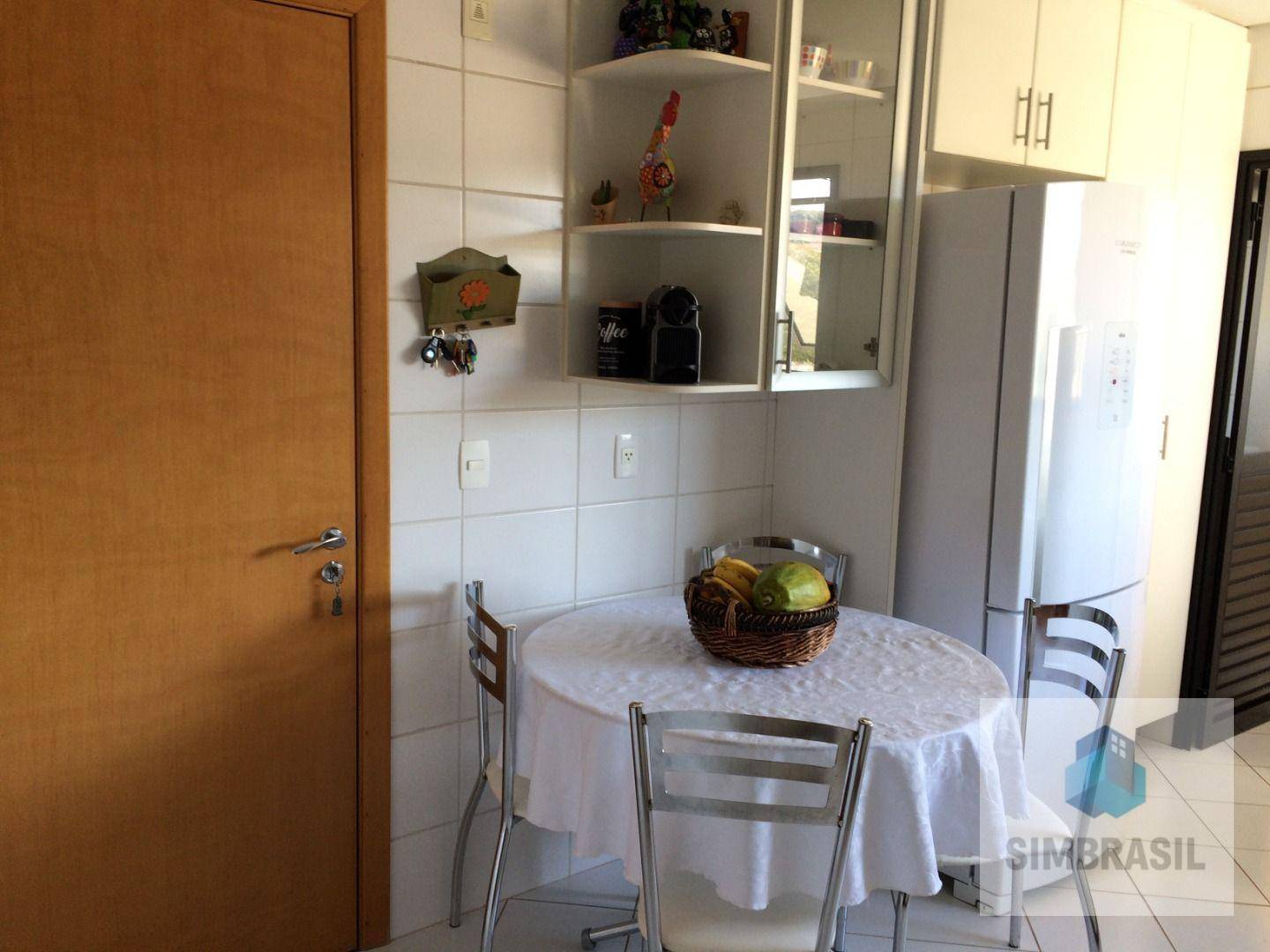 Apartamento à venda com 4 quartos, 134m² - Foto 29