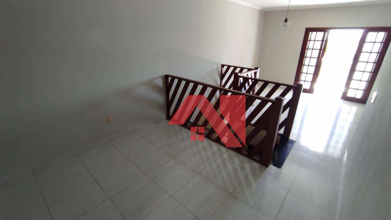 Sobrado à venda com 3 quartos, 214m² - Foto 3