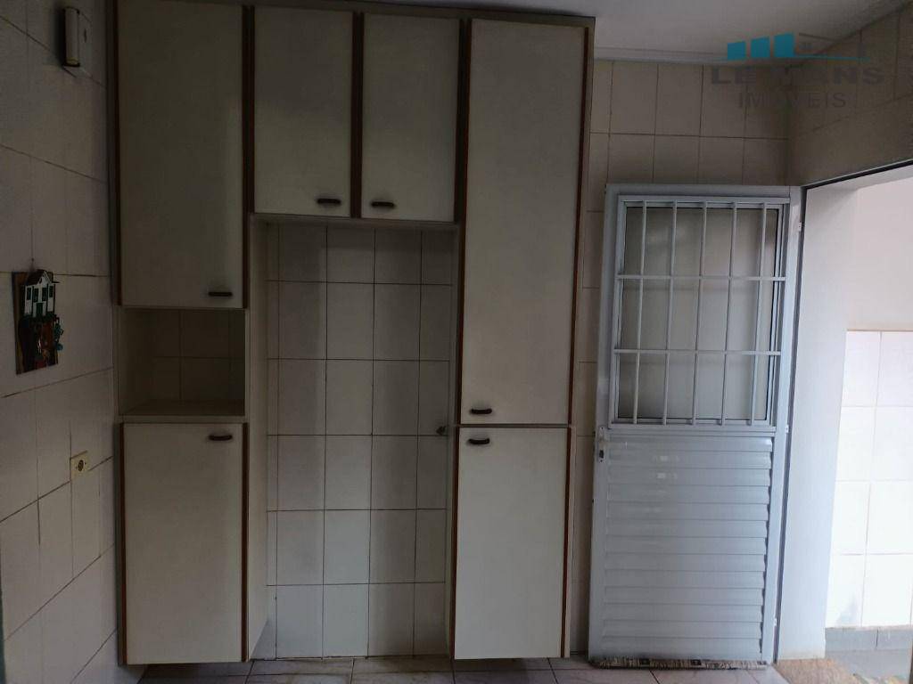 Casa à venda com 3 quartos, 146m² - Foto 27