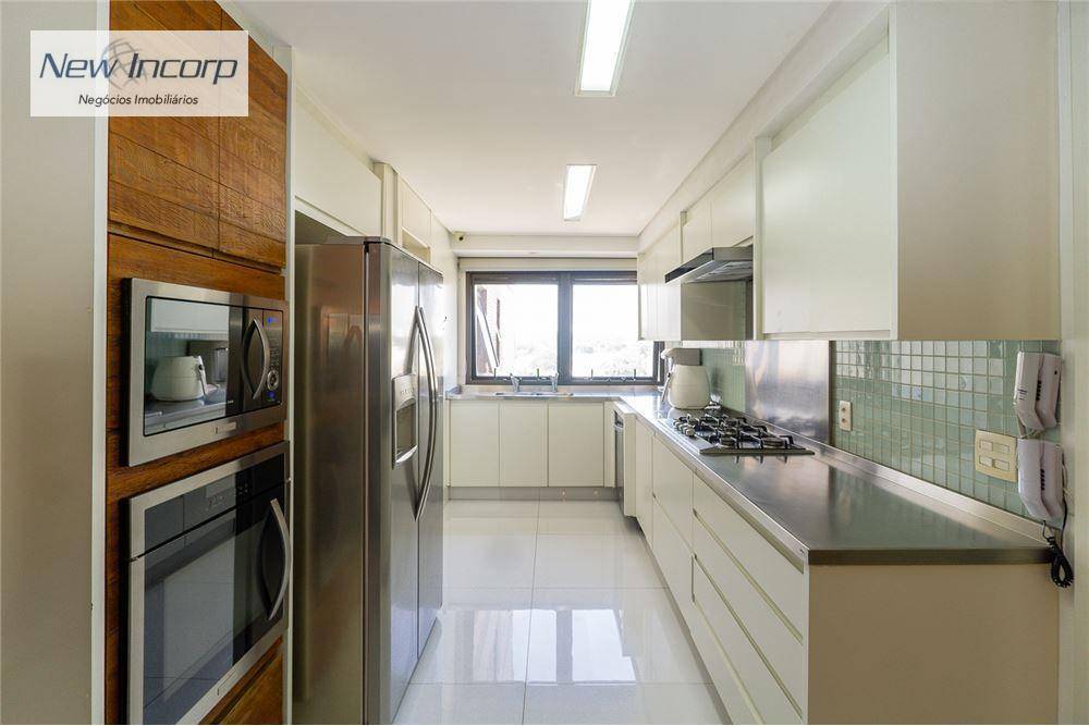 Apartamento à venda com 3 quartos, 209m² - Foto 12