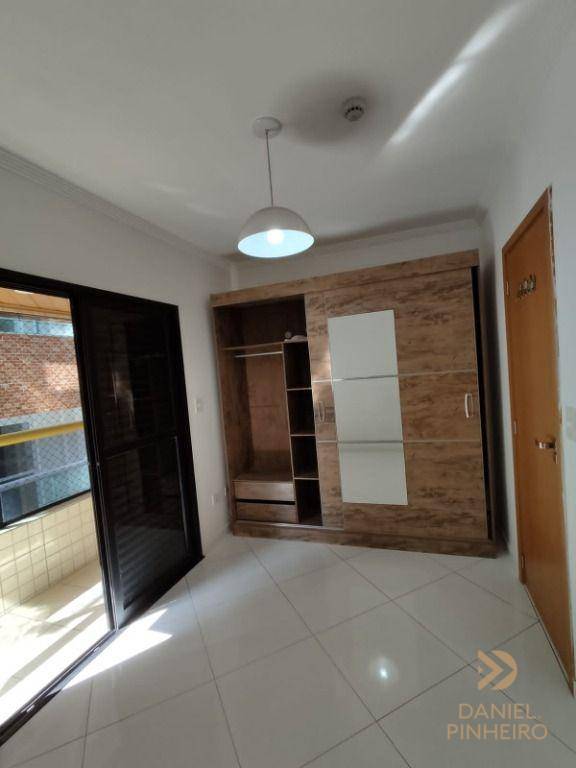 Apartamento à venda com 2 quartos, 62m² - Foto 13