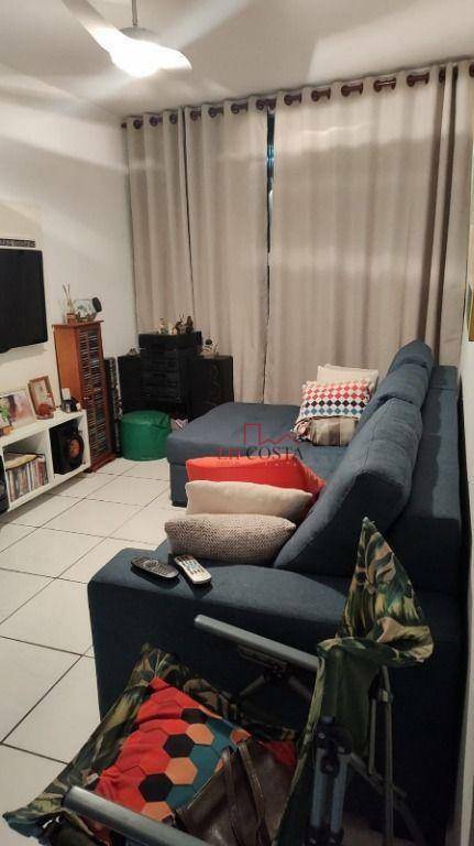 Apartamento à venda com 1 quarto, 55m² - Foto 3