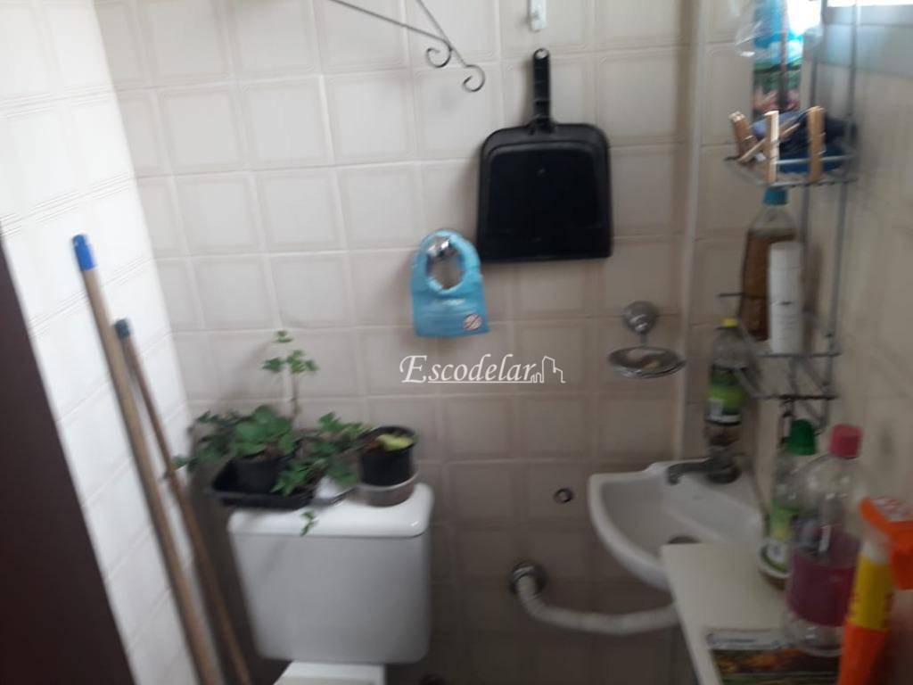 Apartamento à venda com 2 quartos, 60m² - Foto 18