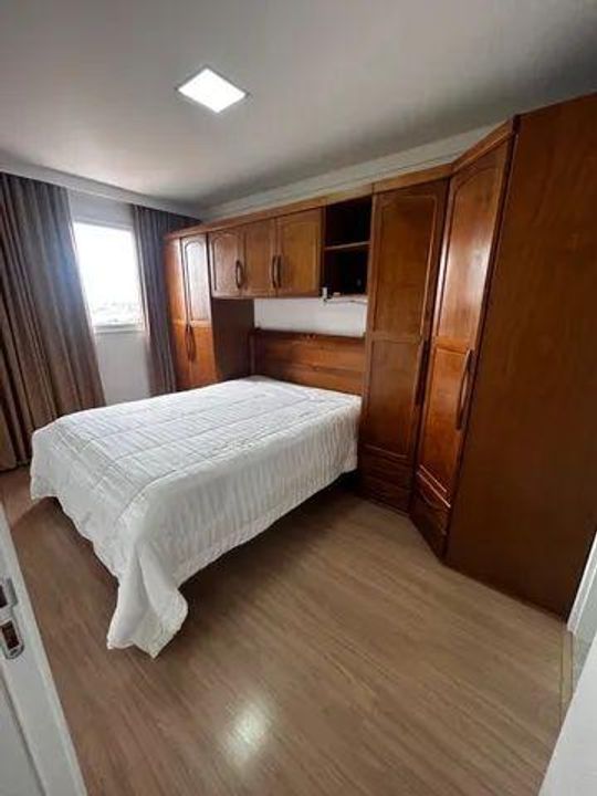 Apartamento à venda com 2 quartos, 73m² - Foto 4