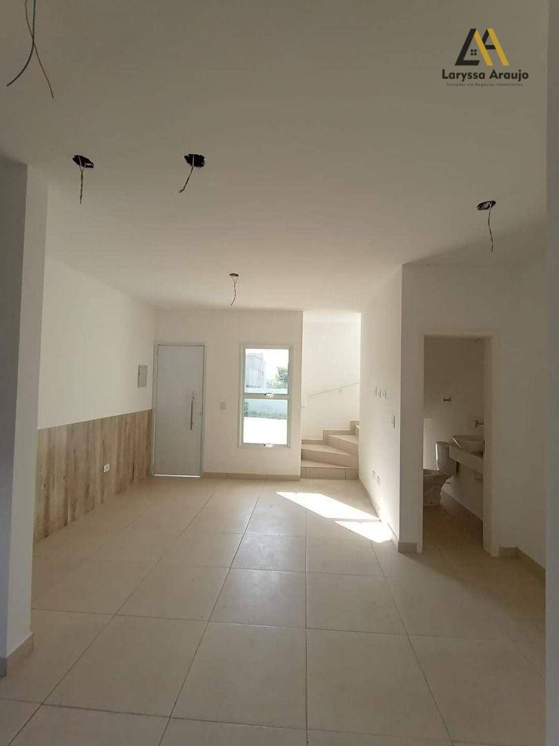 Sobrado à venda com 2 quartos, 60m² - Foto 9