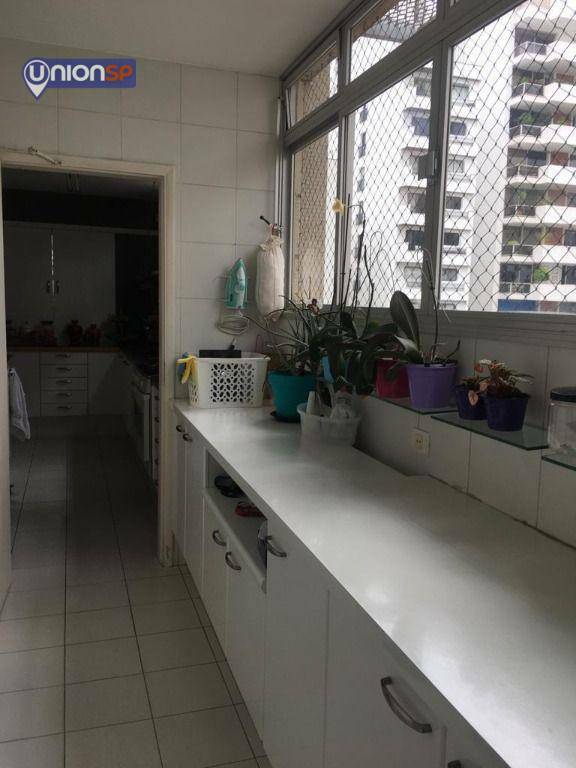 Apartamento à venda com 4 quartos, 245m² - Foto 22