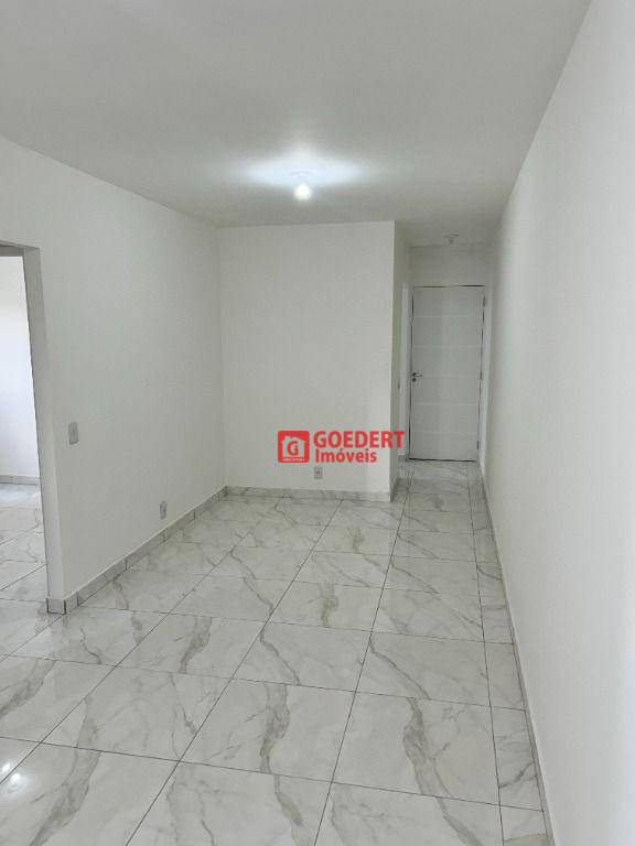 Apartamento à venda com 2 quartos, 58m² - Foto 2