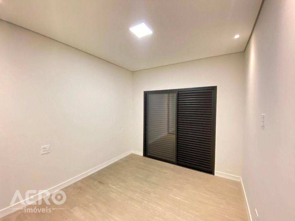 Casa de Condomínio à venda com 3 quartos, 228m² - Foto 19