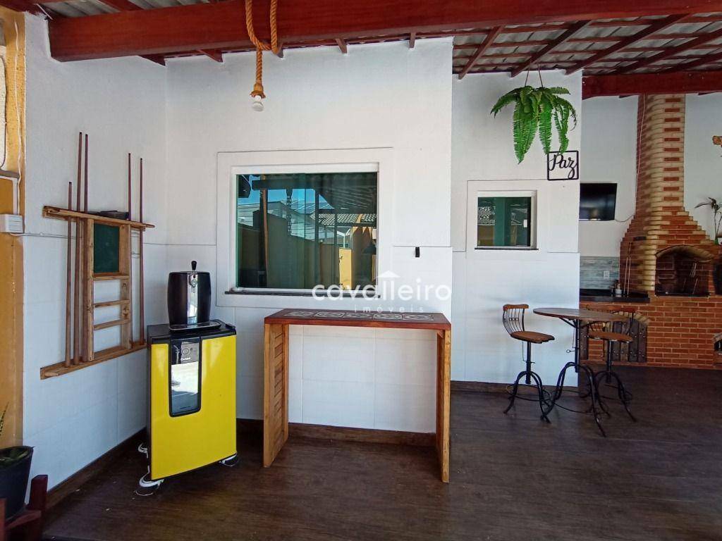 Casa à venda com 4 quartos, 110m² - Foto 23
