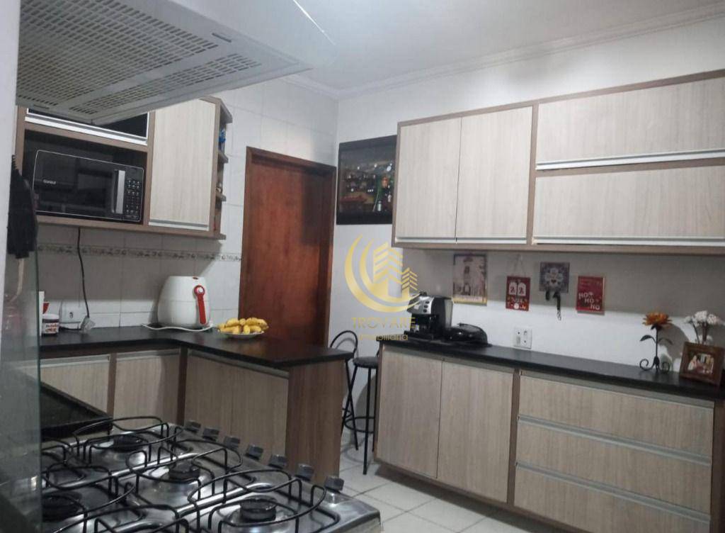 Sobrado à venda com 3 quartos, 120m² - Foto 13