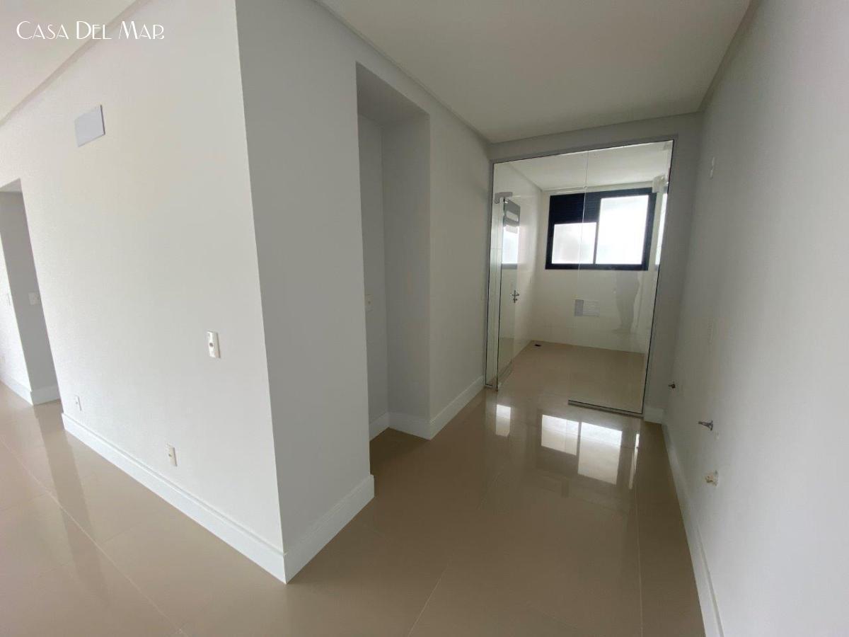 Apartamento à venda com 3 quartos, 123m² - Foto 20