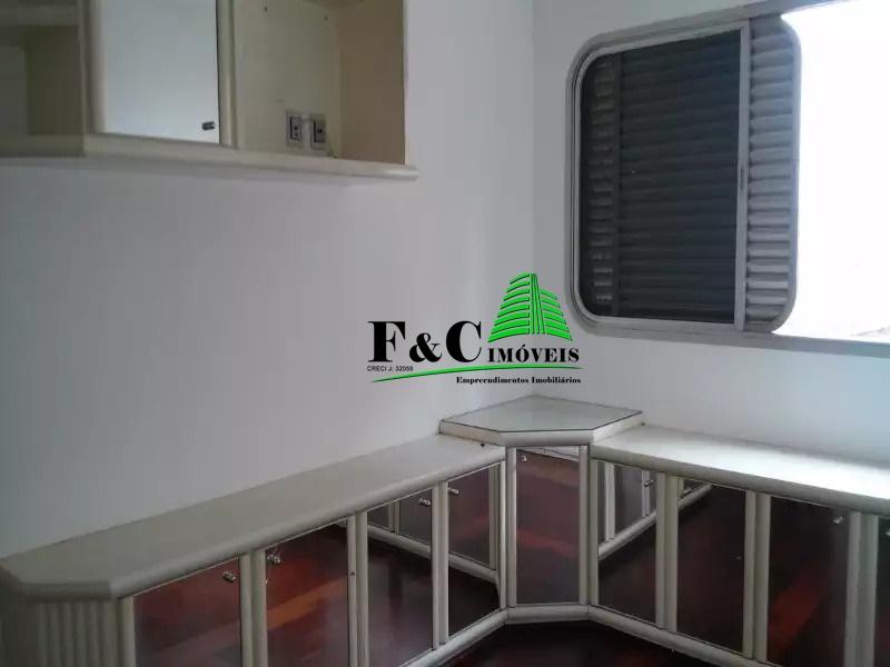 Apartamento à venda com 3 quartos, 160m² - Foto 14