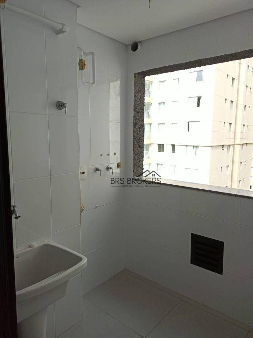 Apartamento à venda com 3 quartos, 86m² - Foto 11