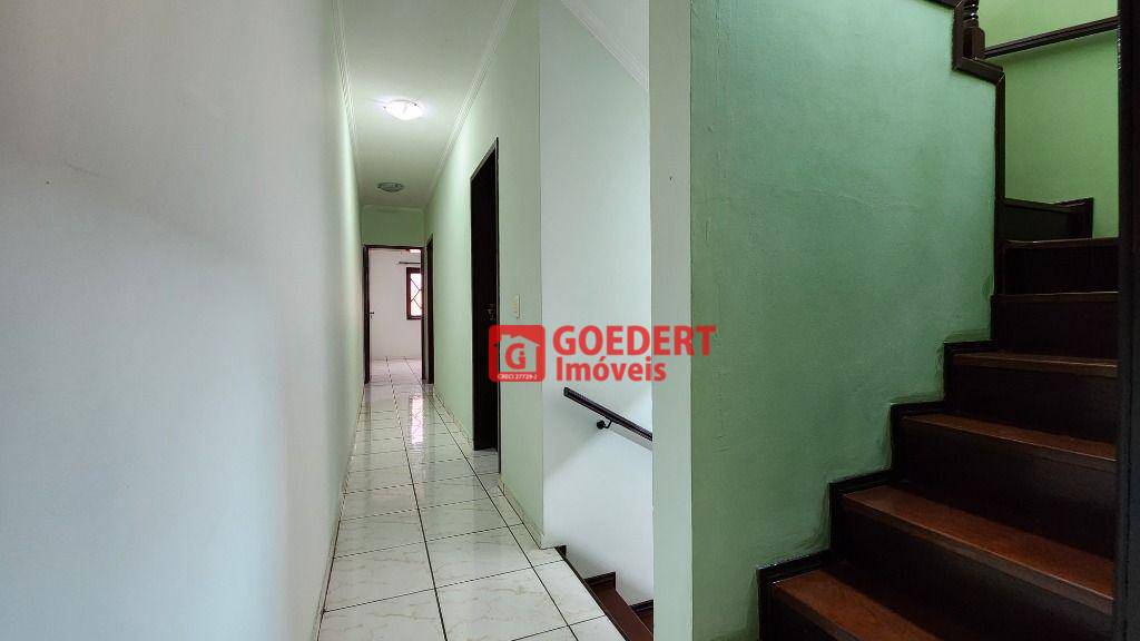 Sobrado à venda com 3 quartos, 220m² - Foto 17