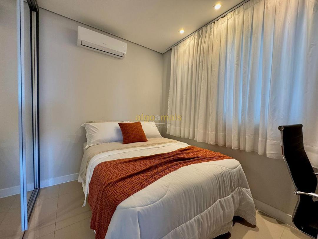 Apartamento à venda com 2 quartos, 74m² - Foto 3