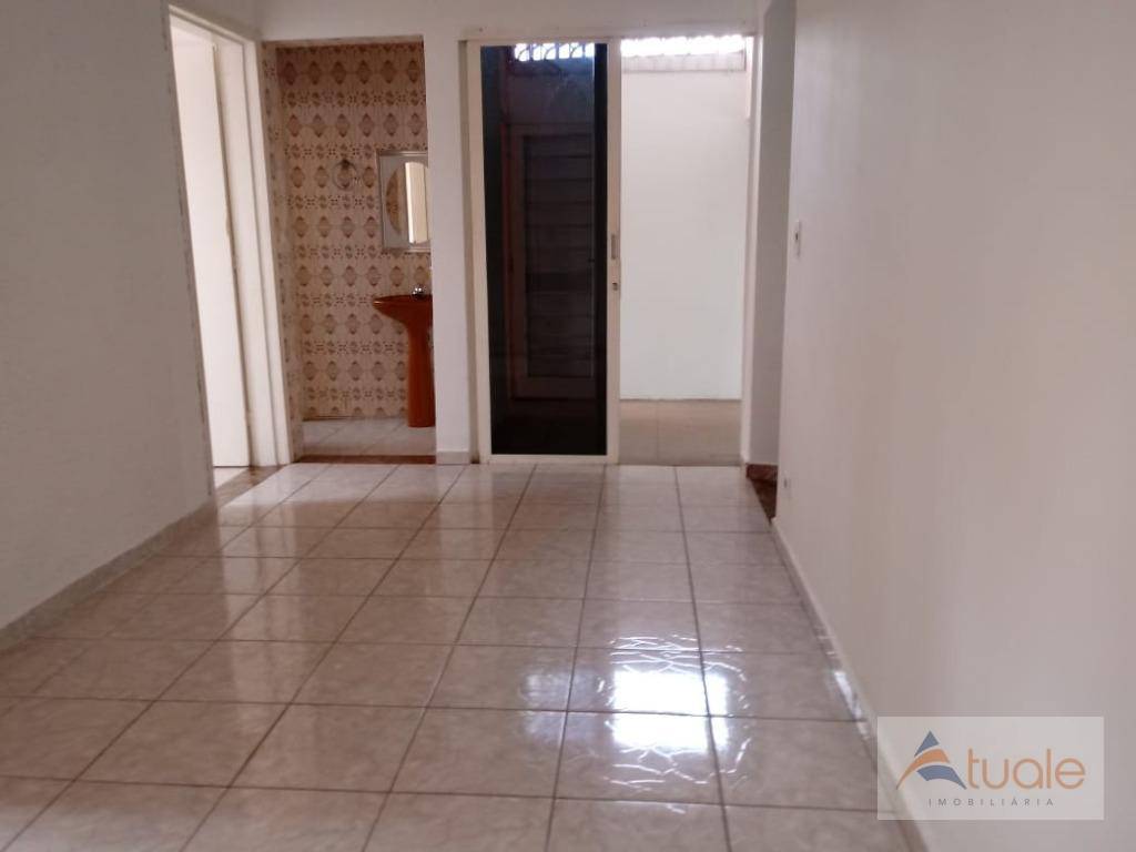 Casa para alugar com 3 quartos, 100m² - Foto 11