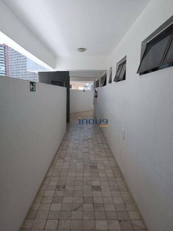 Apartamento à venda com 3 quartos, 120m² - Foto 9